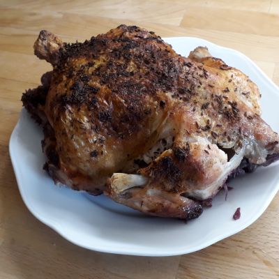 Pečené kuře na jednoducho s červeným zelím